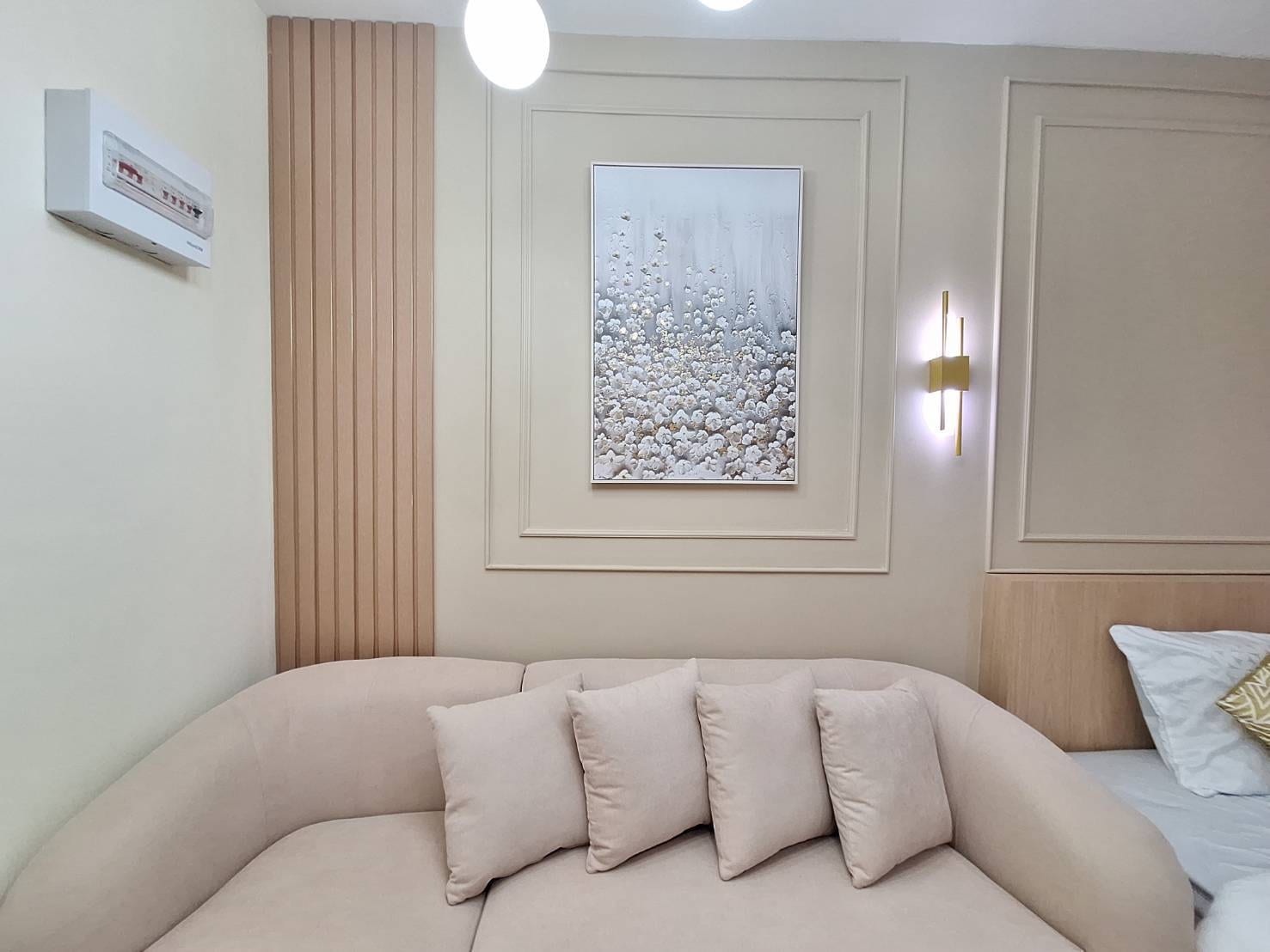 1-Bedroom Condominium for Sale in Phuket Town — interior view