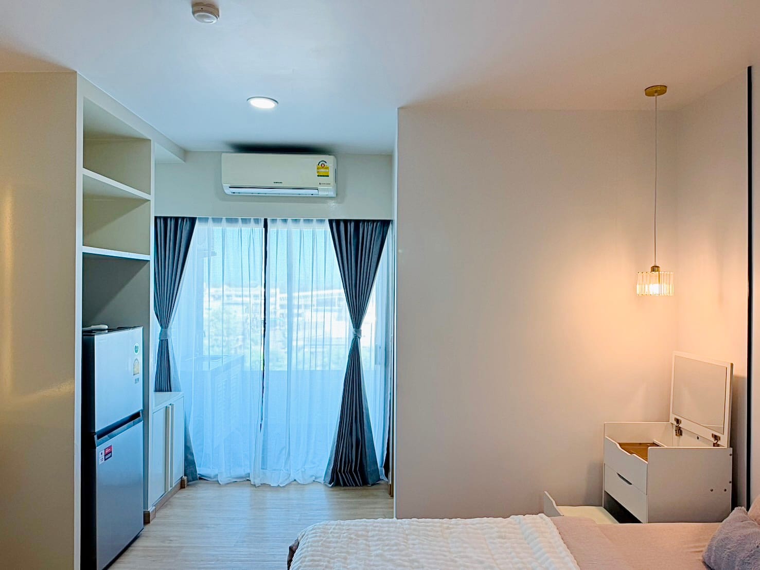 1-Bedroom Condominium for Sale in Phuket Town — pool view
