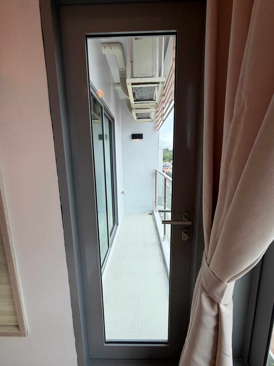 1-Bedroom Condominium for Sale in Phuket Town — interior view