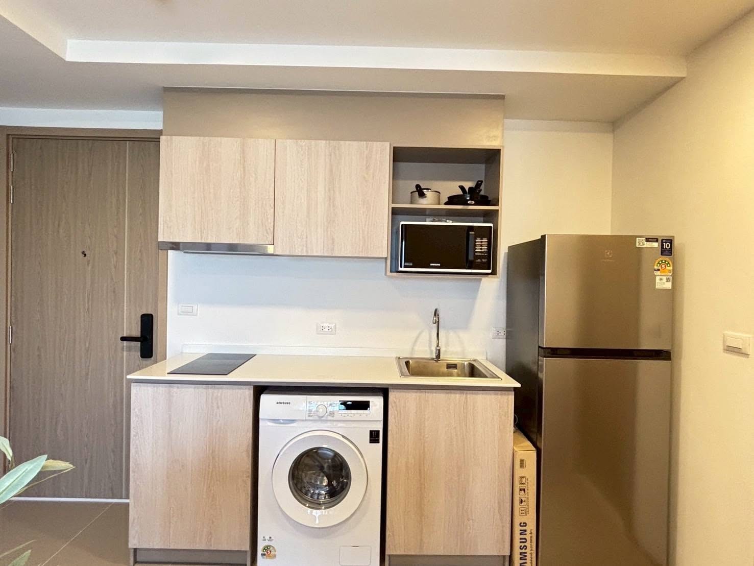 2-Bedroom Condominium for Sale in Phuket Town — interior view
