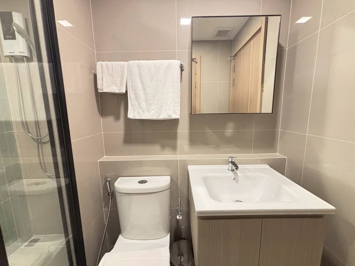 2-Bedroom Condominium for Sale in Phuket Town — interior view