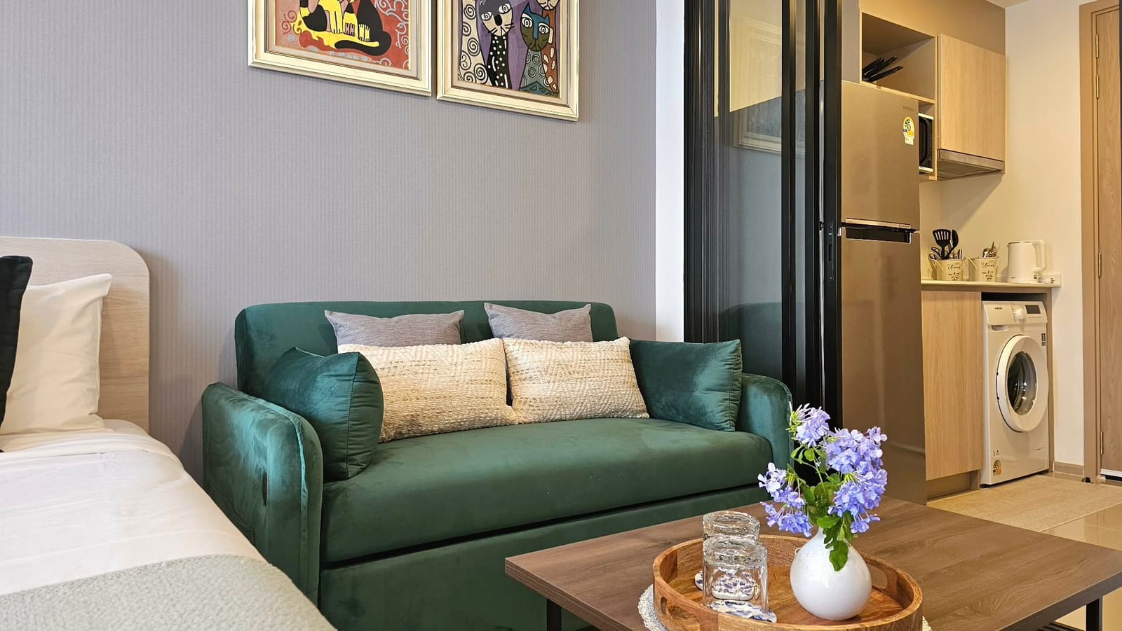 1-Bedroom Condominium for Sale in Phuket Town — interior view
