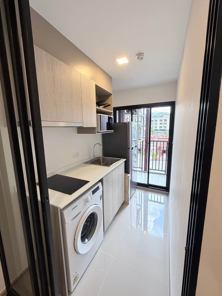 1-Bedroom Condominium for Rent in Phuket Town — interior view