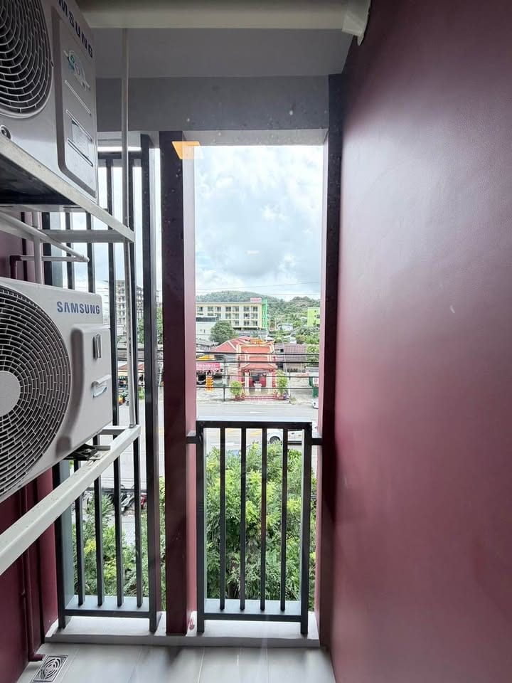 1-Bedroom Condominium for Rent in Phuket Town — interior view
