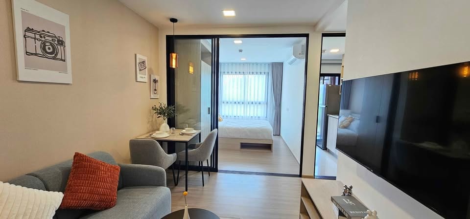 1-Bedroom Condominium for Rent in Phuket Town — interior view