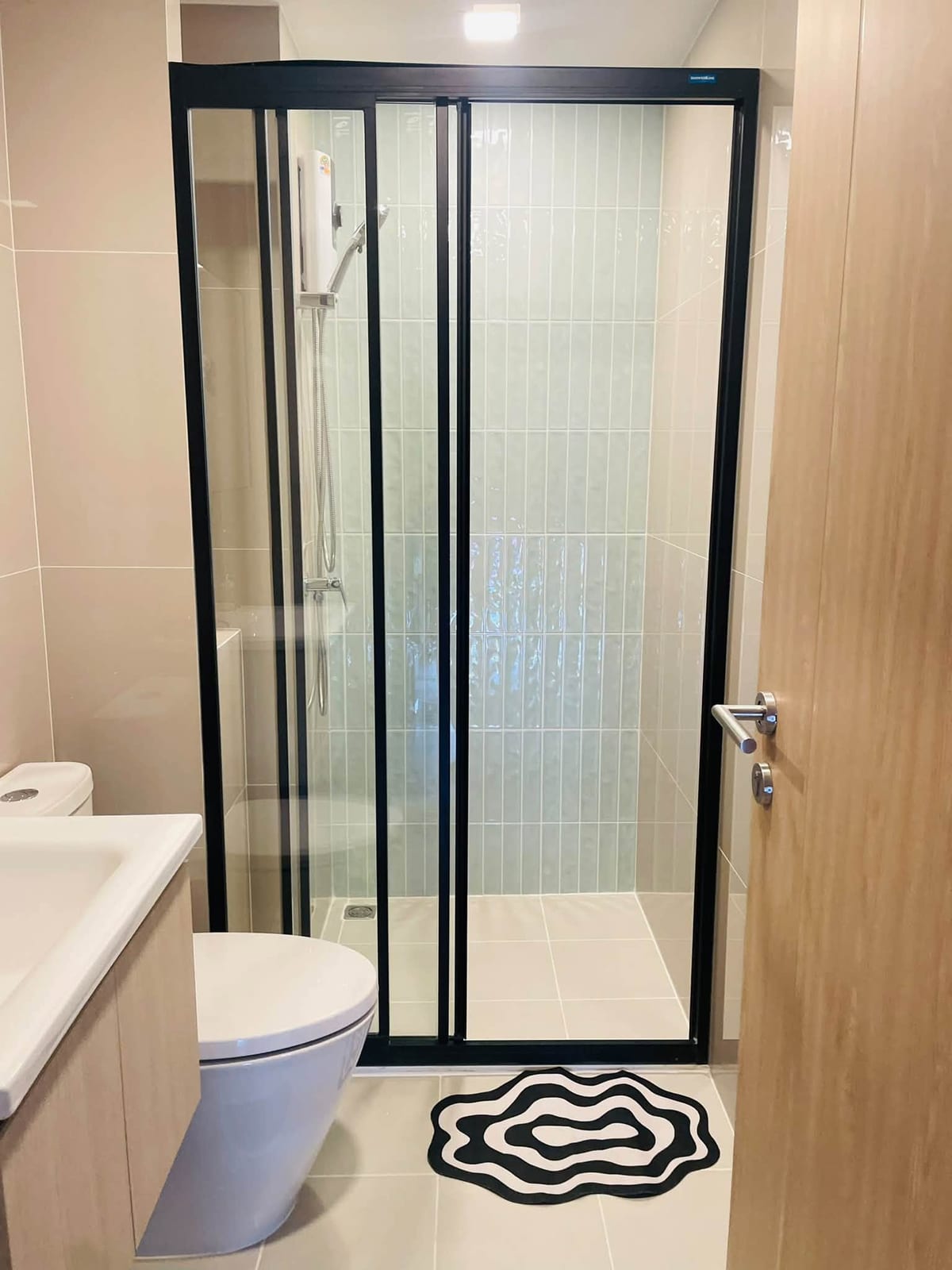 1-Bedroom Condominium for Rent in Phuket Town — interior view