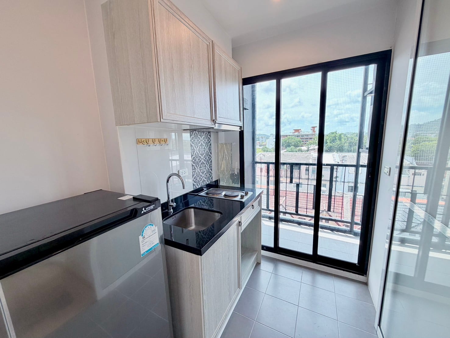 1-Bedroom Condominium for Sale in Phuket Town — interior view