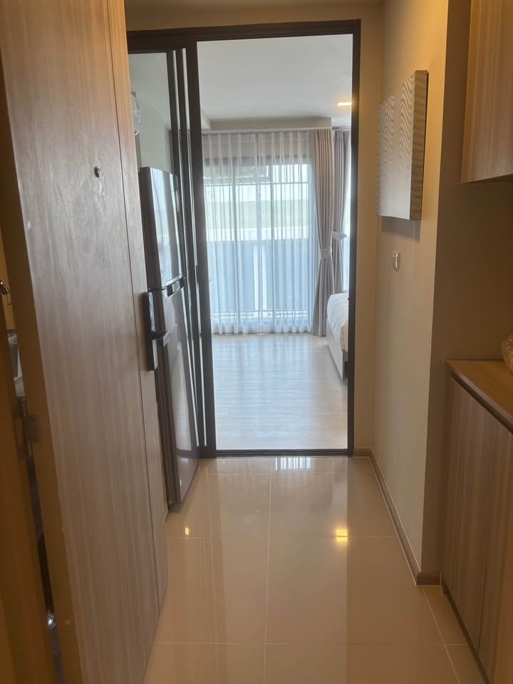 1-Bedroom Condominium for Rent in Phuket Town — interior view