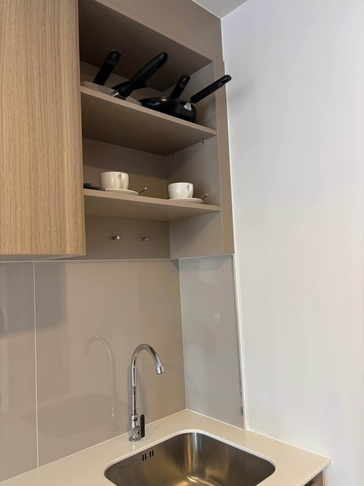 1-Bedroom Condominium for Rent in Phuket Town — interior view
