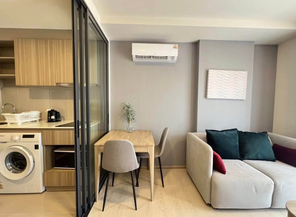 1-Bedroom Condominium for Rent in Phuket Town — interior view