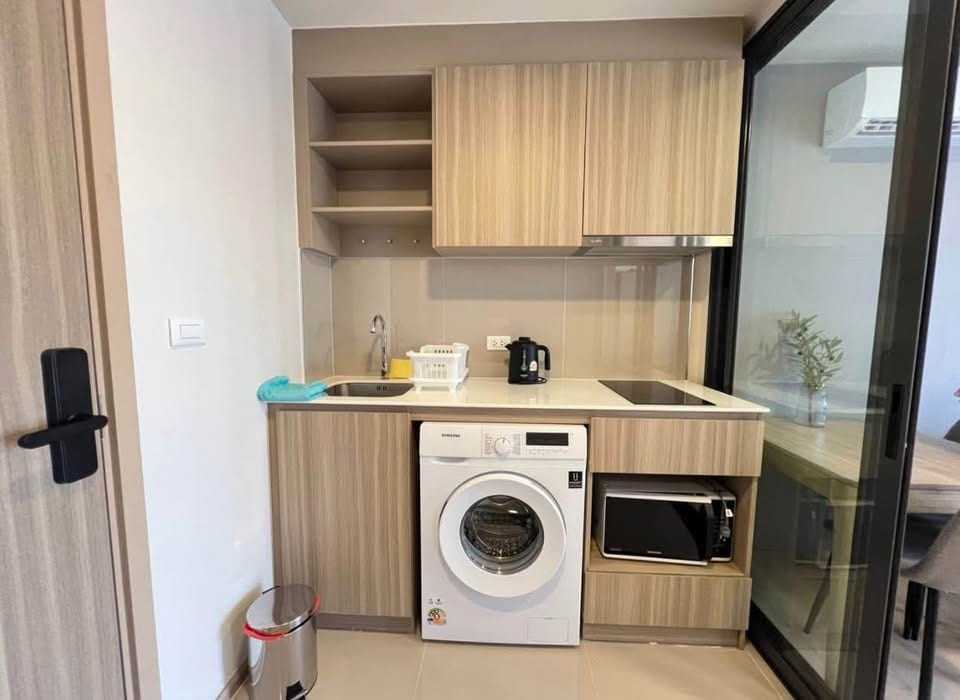 1-Bedroom Condominium for Rent in Phuket Town — interior view