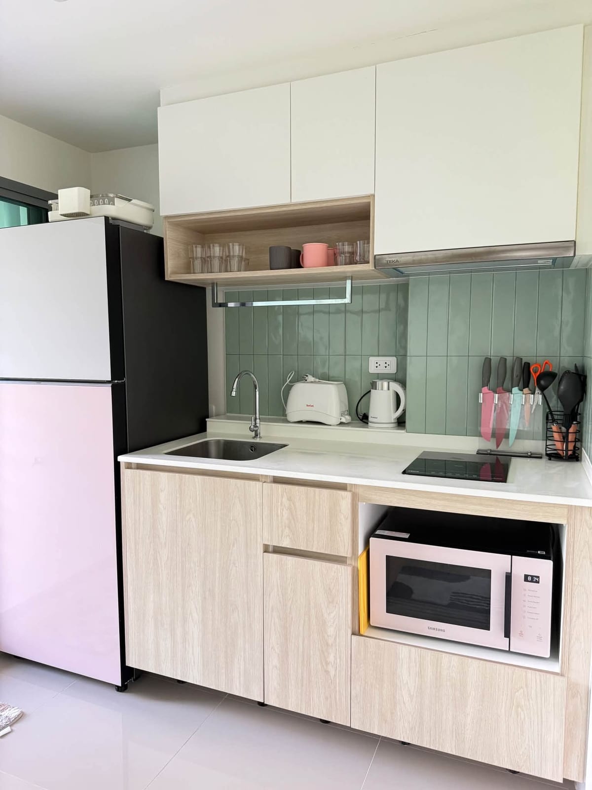 1-Bedroom Condominium for Rent in Phuket Town — interior view