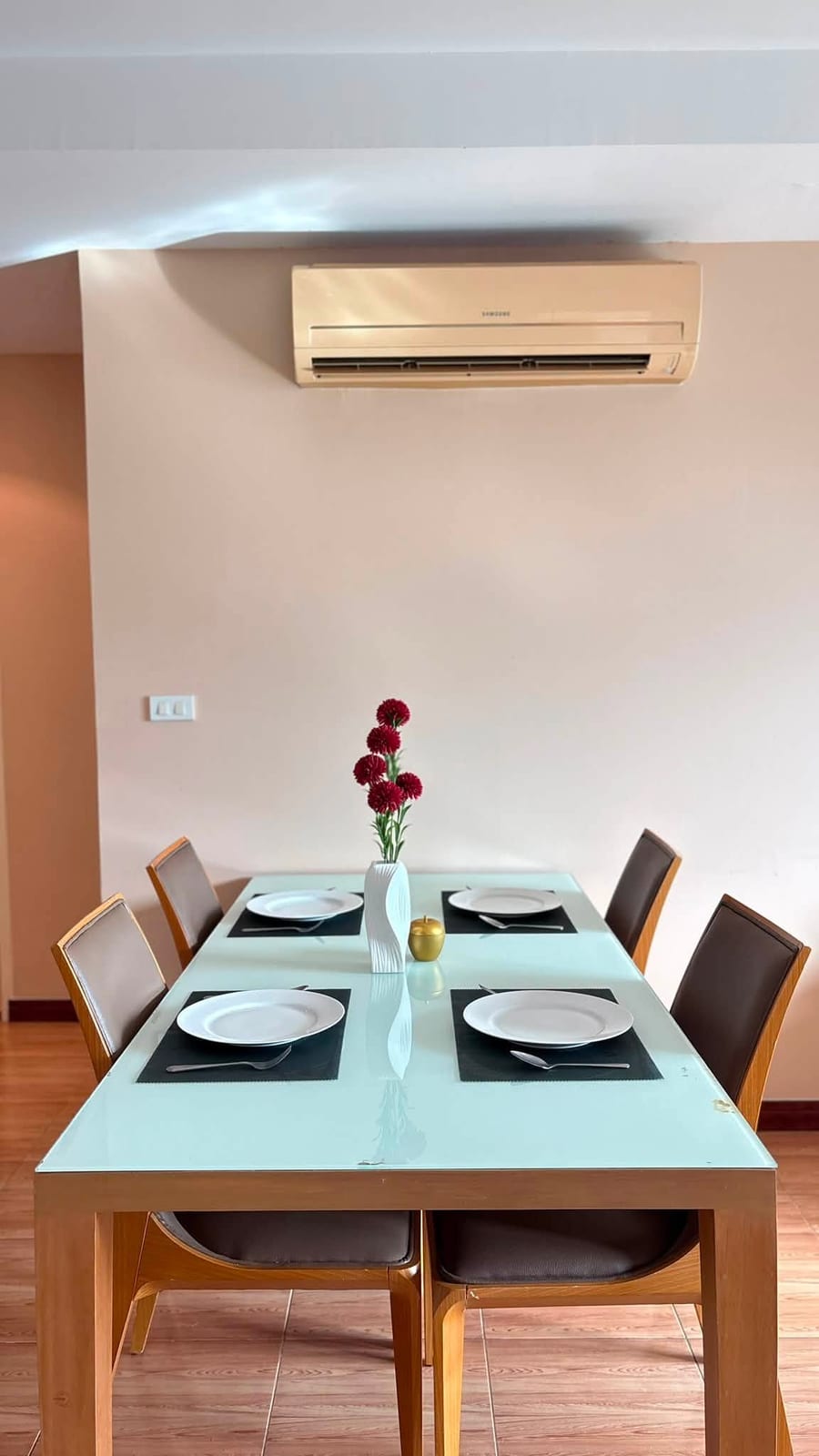 3-Bedroom Condominium for Rent in Phuket Town — interior view