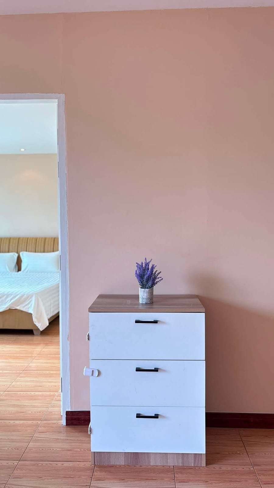 3-Bedroom Condominium for Rent in Phuket Town — interior view