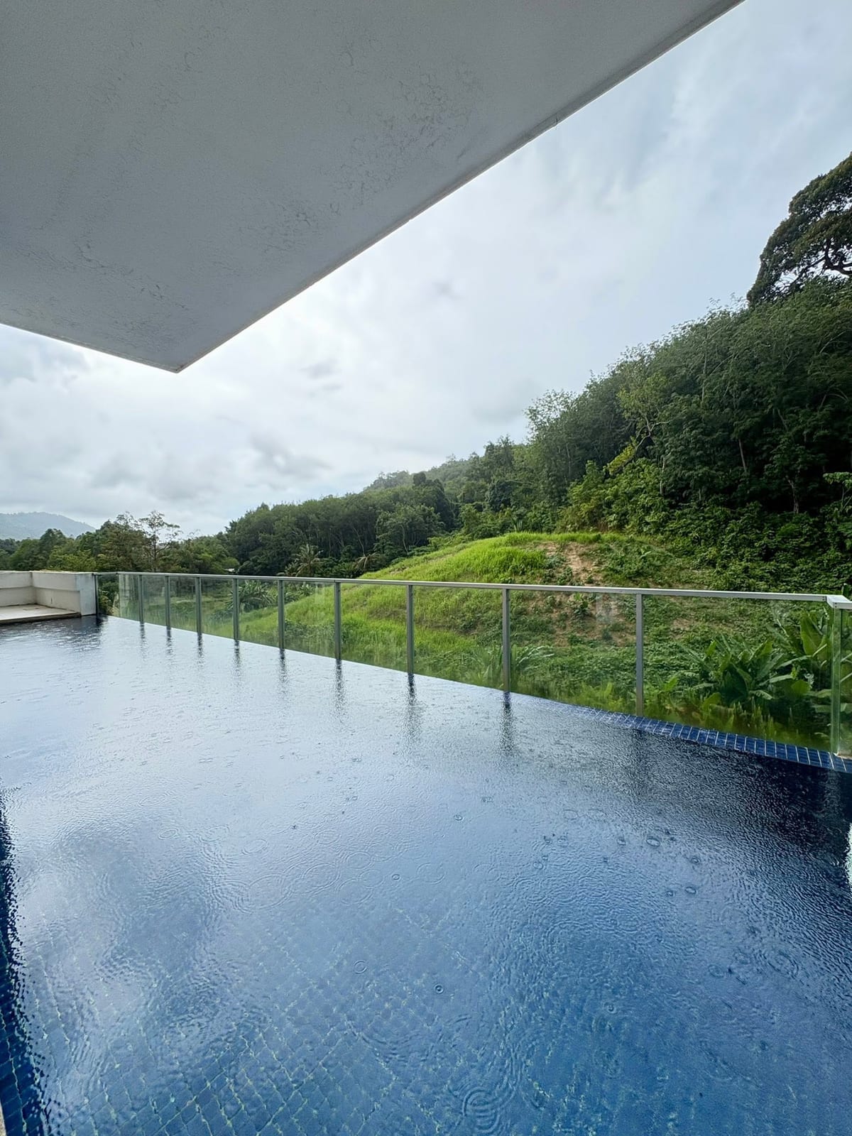3-Bedroom Condominium for Rent in Phuket Town — pool view