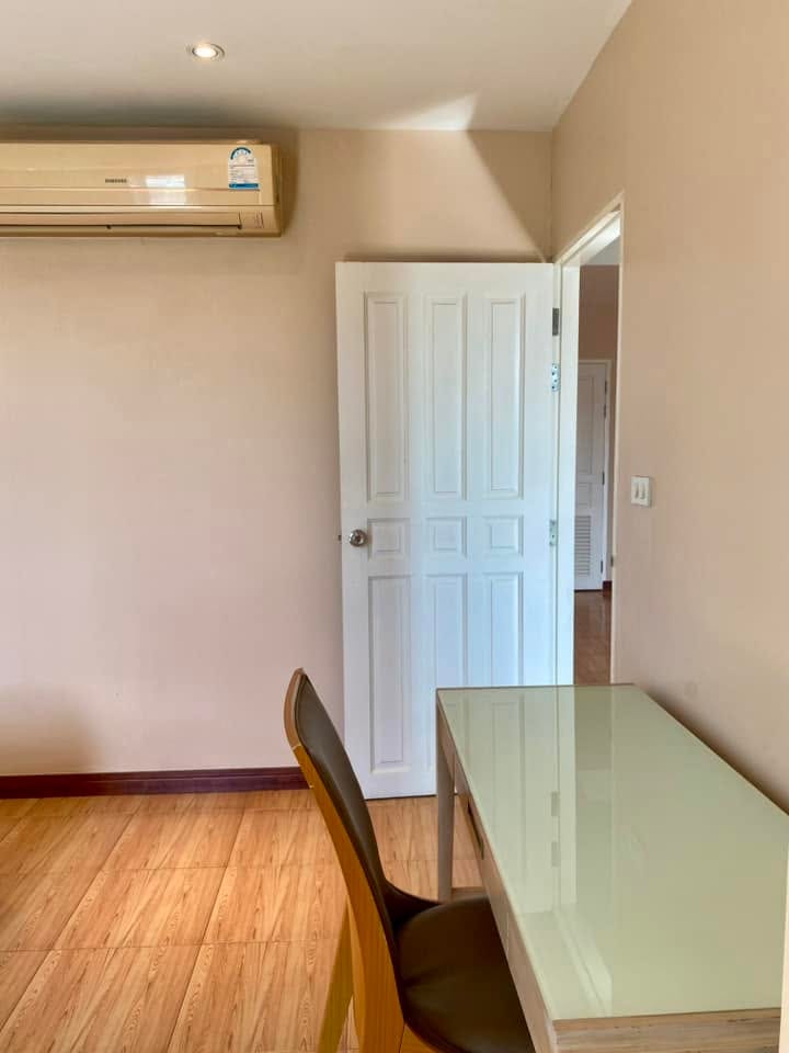 3-Bedroom Condominium for Rent in Phuket Town — interior view