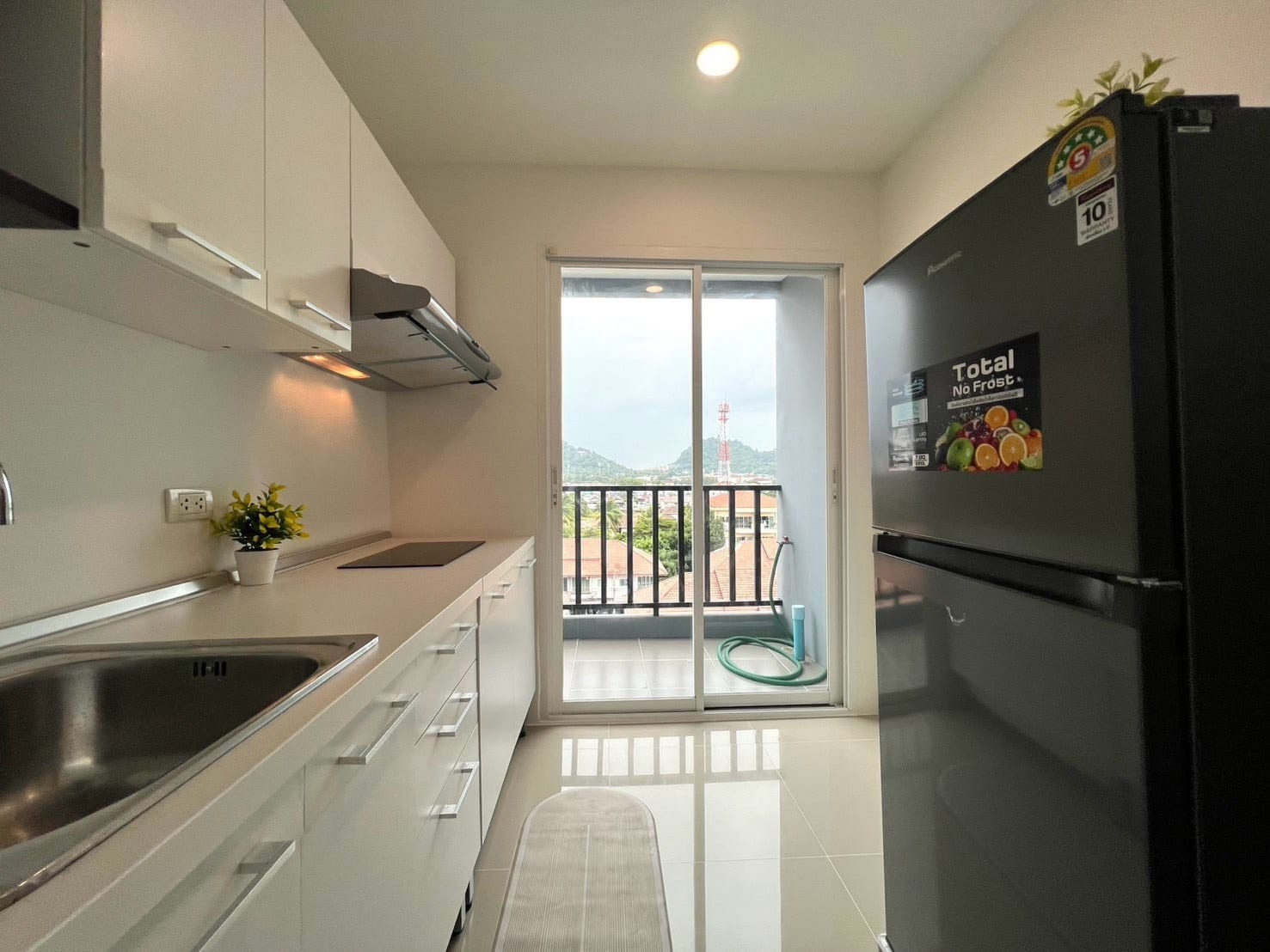 1-Bedroom Condominium for Sale in Phuket Town — interior view