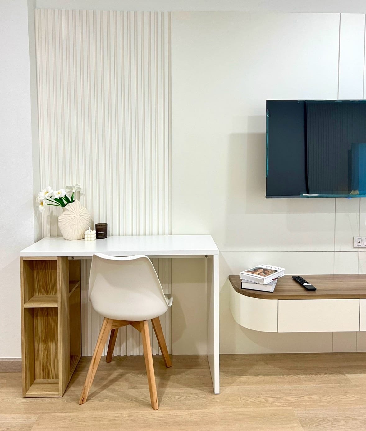 1-Bedroom Condominium for Sale in Phuket Town — interior view