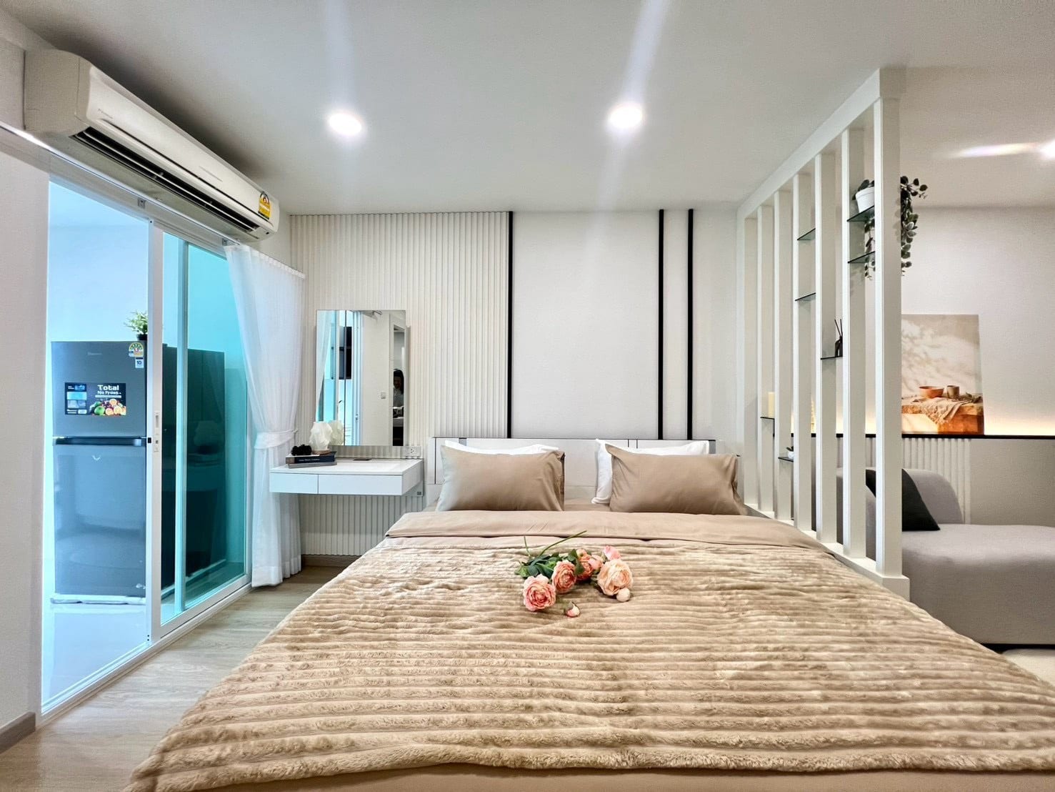 1-Bedroom Condominium for Sale in Phuket Town — pool view