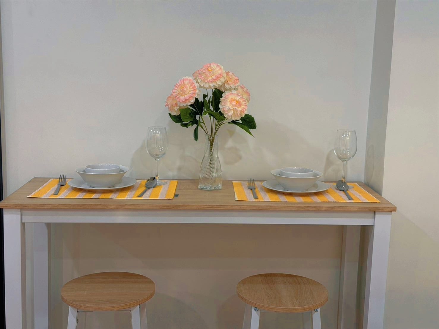 1-Bedroom Condominium for Sale in Phuket Town — interior view