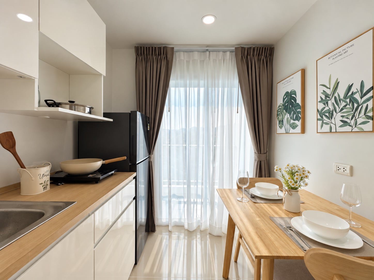 1-Bedroom Condominium for Sale in Phuket Town — interior view