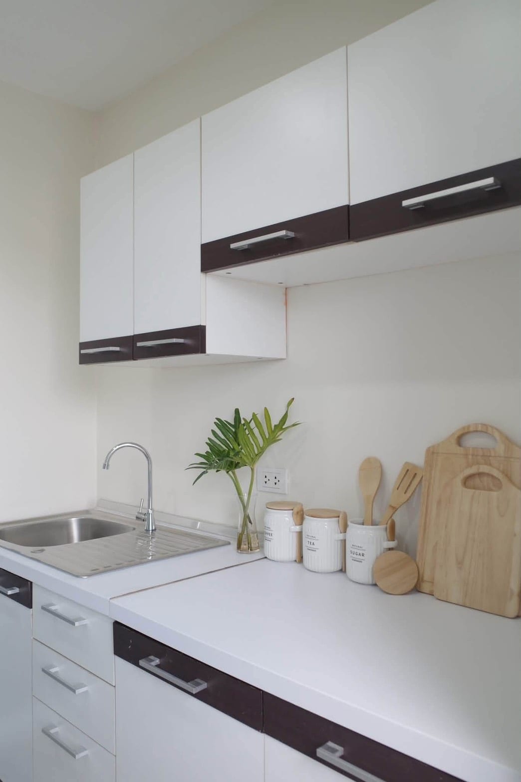 1-Bedroom Condominium for Sale in Phuket Town — interior view