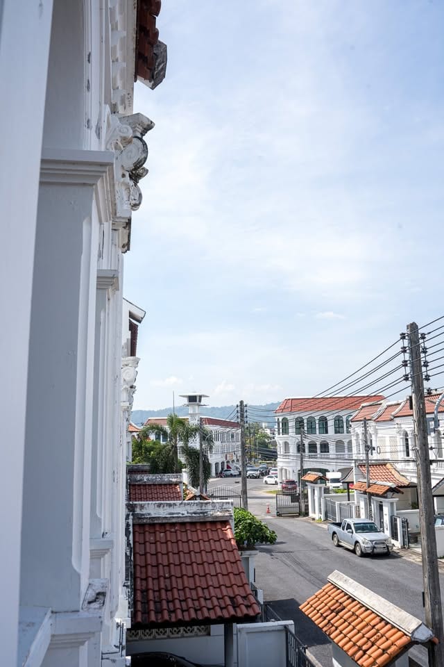 Two-Storey Townhouse, 200 sq.m — Sino Village, Phuket Town 5