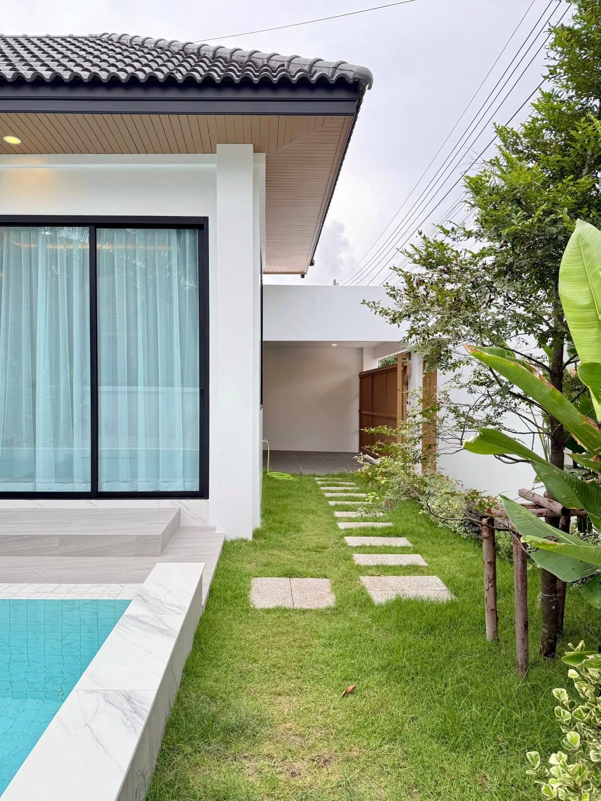 Private Pool Villa Near BIS — Koh Kaew 12