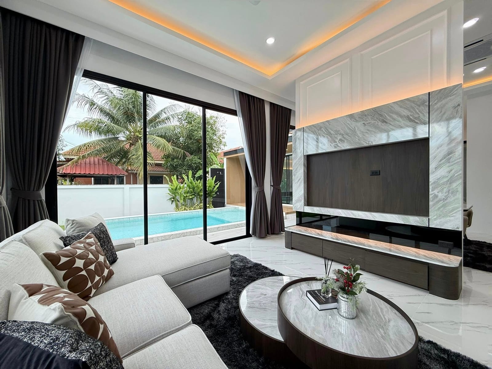 Private Pool Villa Near BIS — Koh Kaew 32
