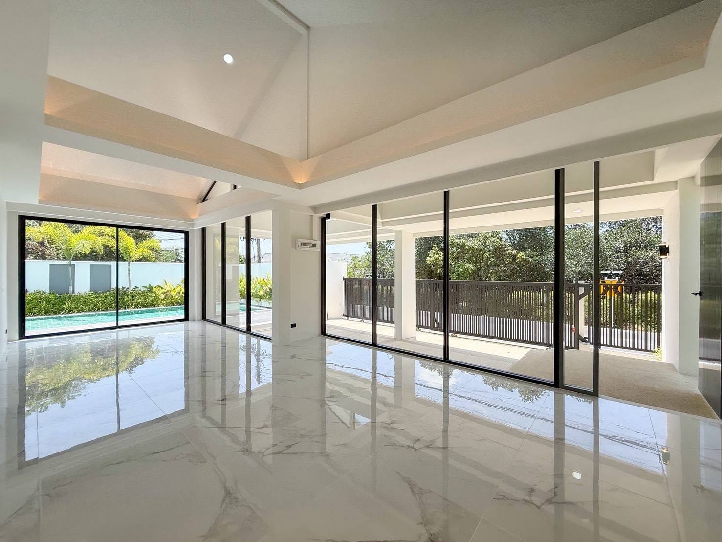 Modern Pool Villa, Tharua — Koh Kaew 12