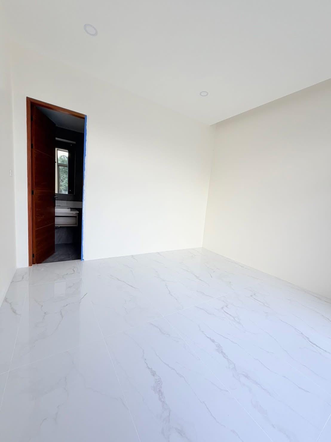 Brand-New 3-Storey Sky-Deck Pool Villa — Chalong 13