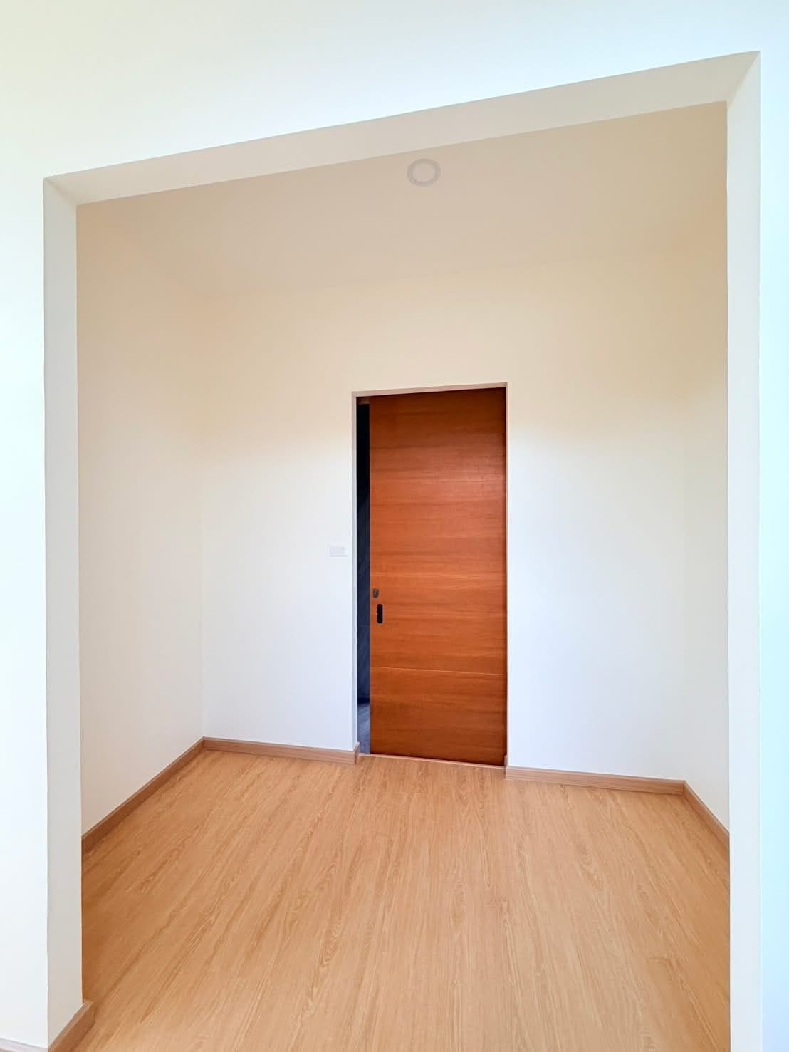 Brand-New 3-Storey Sky-Deck Pool Villa — Chalong 17