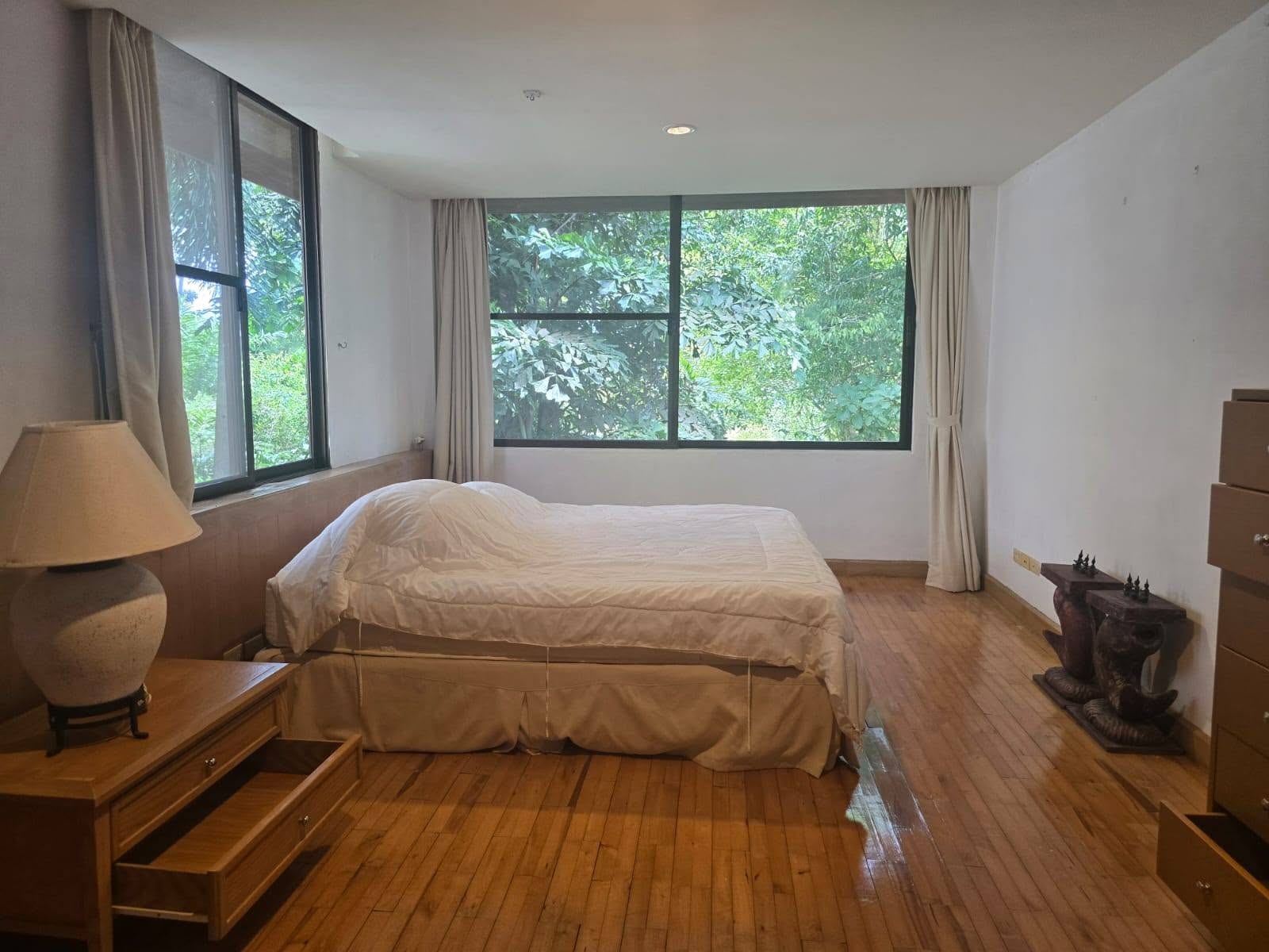 1-Bedroom Condominium for Rent in Rawai, Phuket — interior view