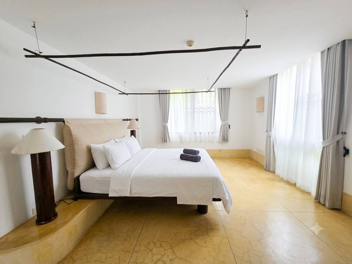 2-Bedroom Condo for Rent in Rawai, Phuket — interior view