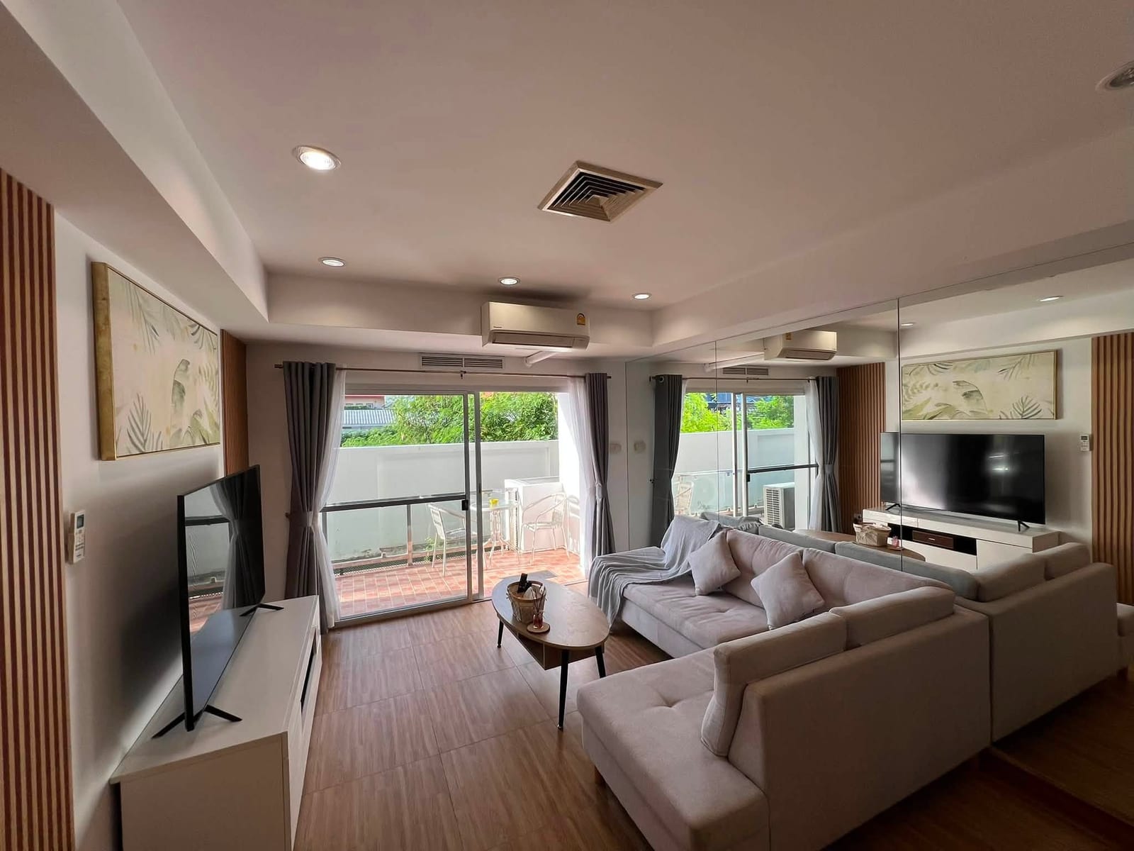 Spacious 1-Bedroom Apartment — Rawai