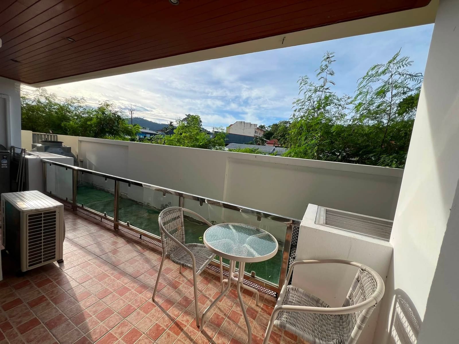 Spacious 1-Bedroom Apartment — Rawai 3
