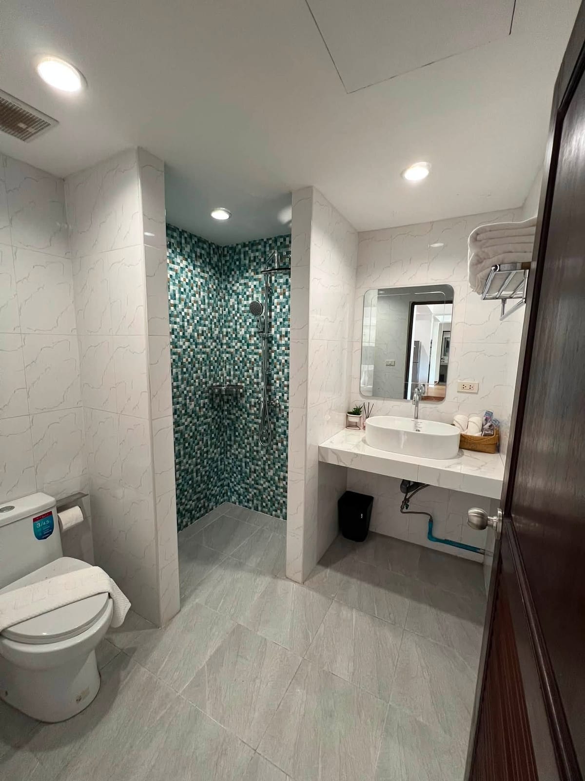Spacious 1-Bedroom Apartment — Rawai 6