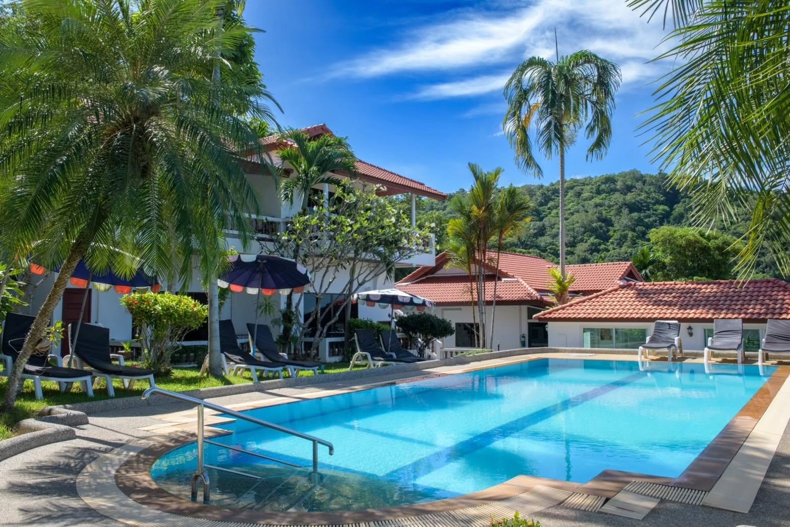 84 sq.m Pet-Friendly Apartment with Sea-View Balcony — Rawai 2