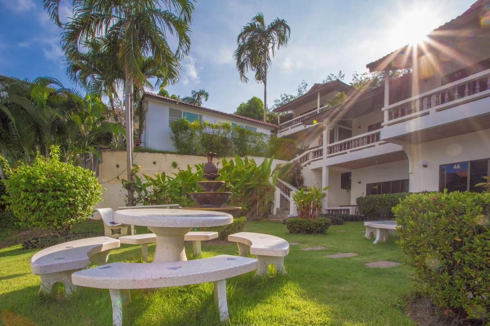 84 sq.m Pet-Friendly Apartment with Sea-View Balcony — Rawai 3