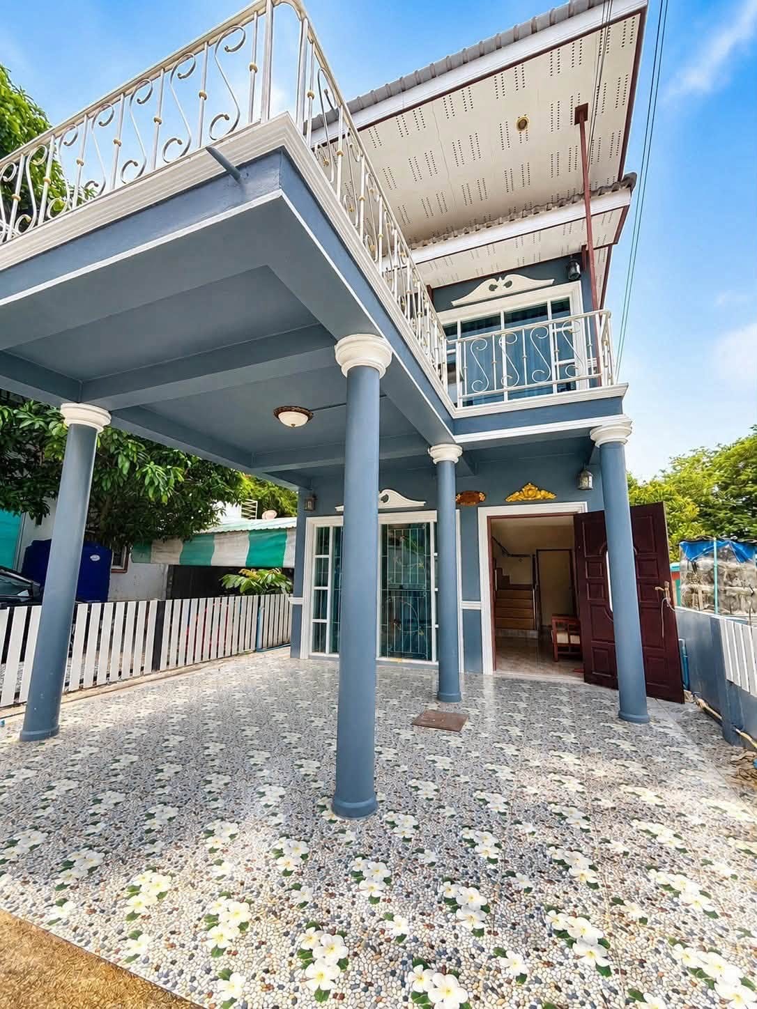2-Bedroom House for Rent in Rawai, Phuket — exterior view