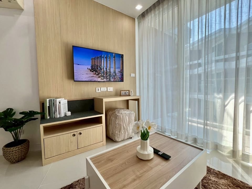 1-Bedroom Condominium for Sale in Rawai, Phuket — interior view