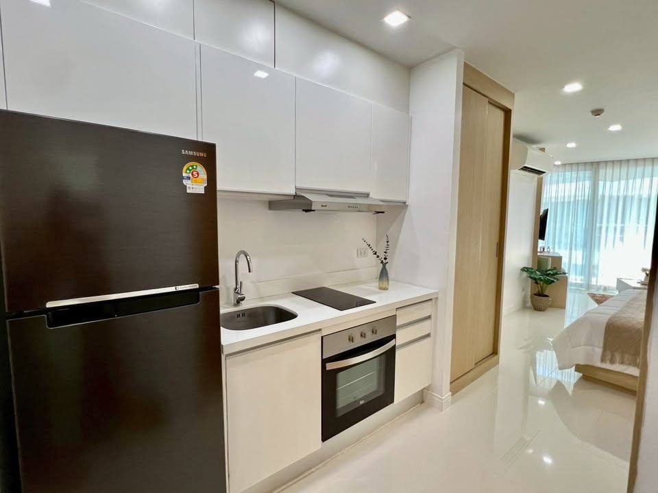 1-Bedroom Condominium for Sale in Rawai, Phuket — interior view