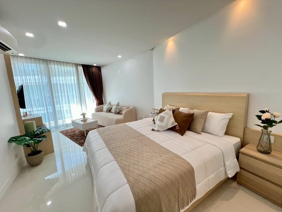 1-Bedroom Condominium for Sale in Rawai, Phuket — interior view