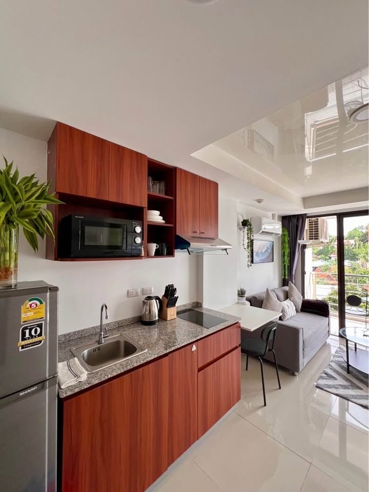 Top-Floor Corner Apartment — Rawai Beach Condominium 11