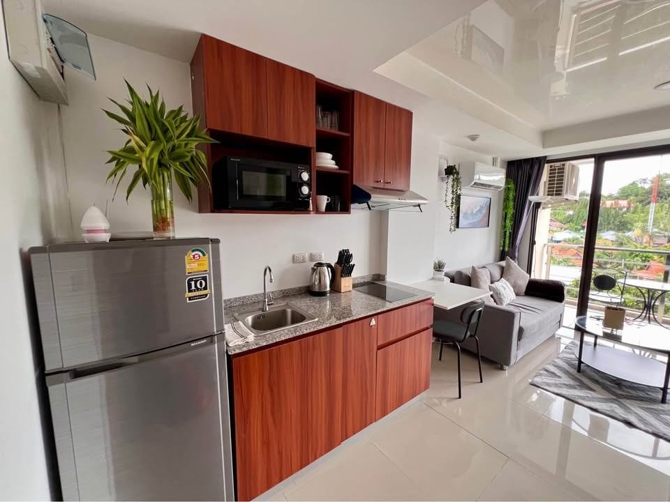 Top-Floor Corner Apartment — Rawai Beach Condominium 3