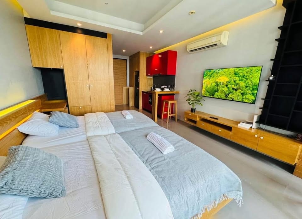 Tenanted 1-Bedroom Apartment near Nai Harn — Rawai 7