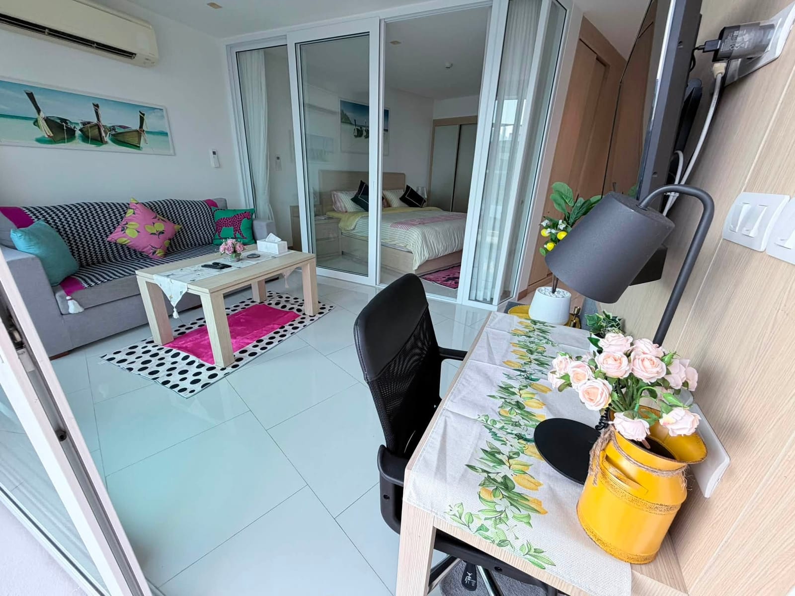 Sea-View One-Bedroom Apartment with Beach Access — Rawai 3