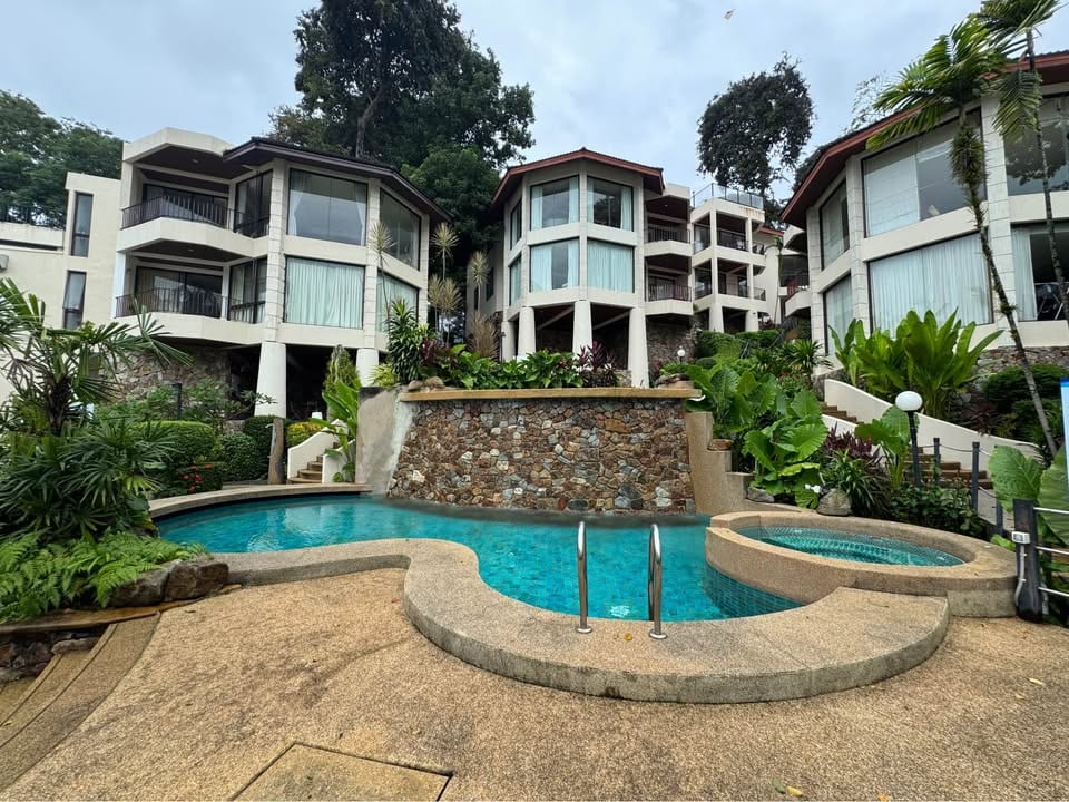 Sea-View Apartment on the Beachfront — Andaman Cove, Rawai