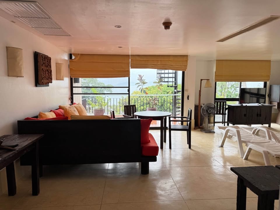 Sea-View Apartment on the Beachfront — Andaman Cove, Rawai 13