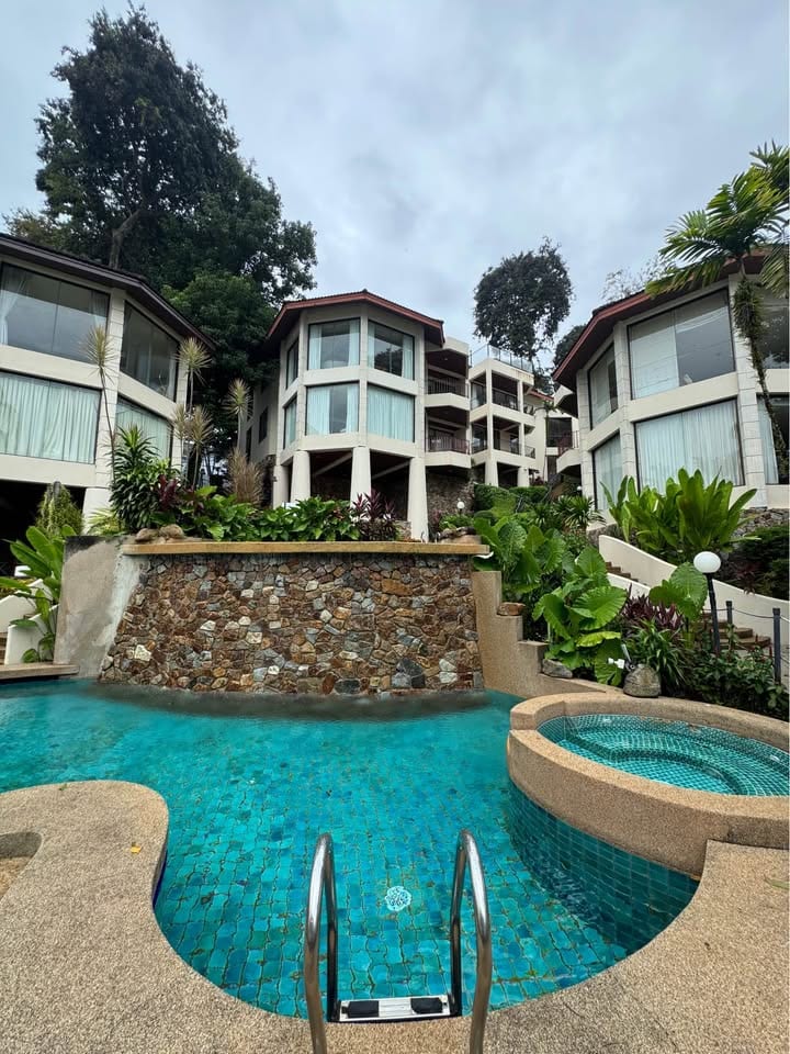 Sea-View Apartment on the Beachfront — Andaman Cove, Rawai 2
